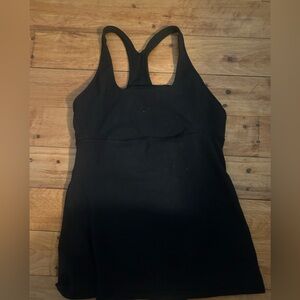 BLACK LULULEMON TANK TOP